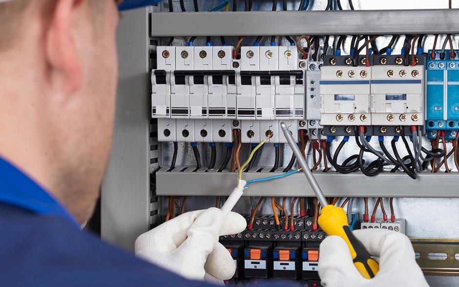 taux horaire électricien Juvisy-sur-Orge